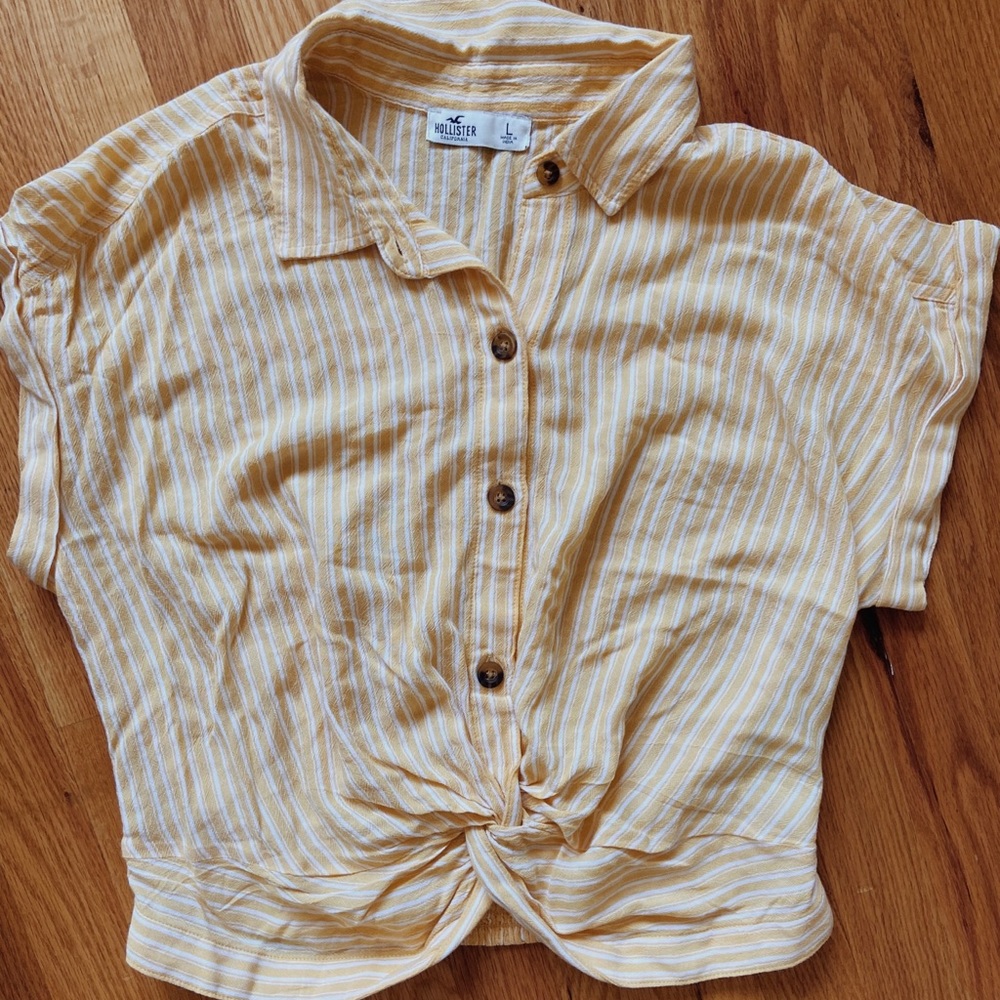 Hollister yellow top